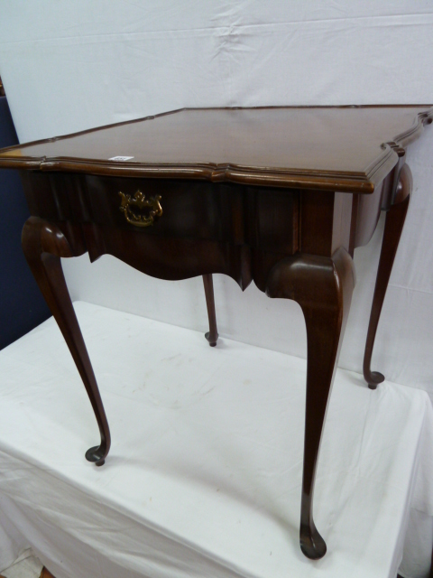 Art Nouveau mahogany centre table