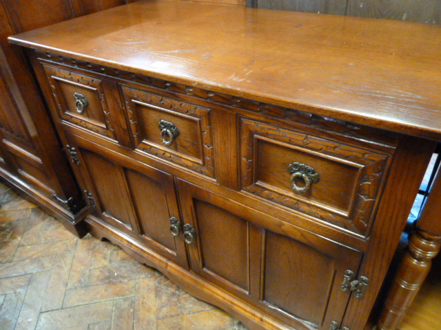 Old Charm oak record player cabinet