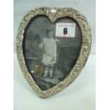 Silver heart shape photograph frame - Chester 1901