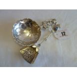 Large Hanau silver caddy spoon - import marks 1902,