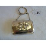 Silver purse embossed with cherubs choir Birmingham 1905