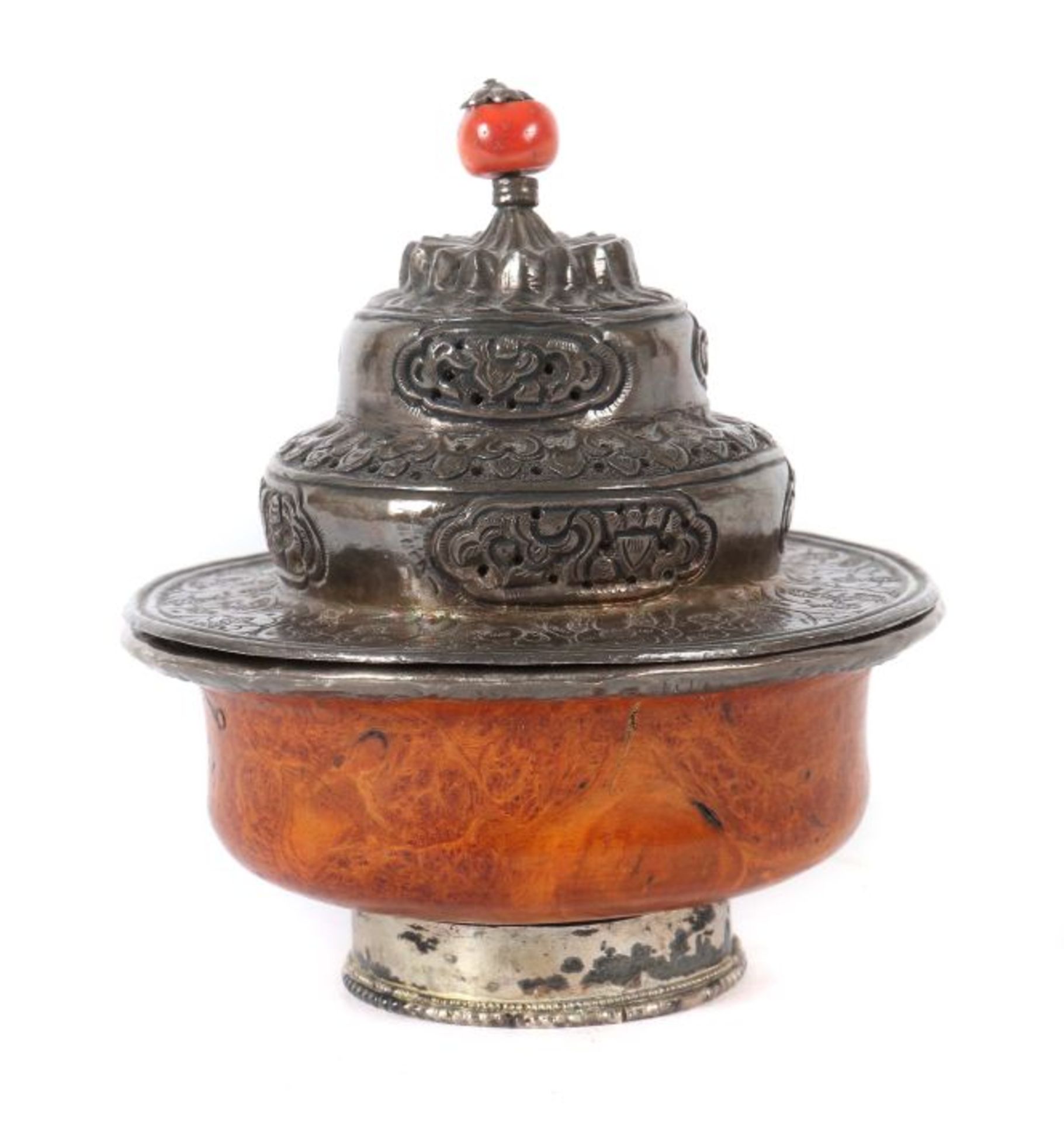 Teacup Tibet/Nepal, 20. Jh., Wurzelholz/Silber (säuregeprüft), Holzschale mit Silberbeschlag und -