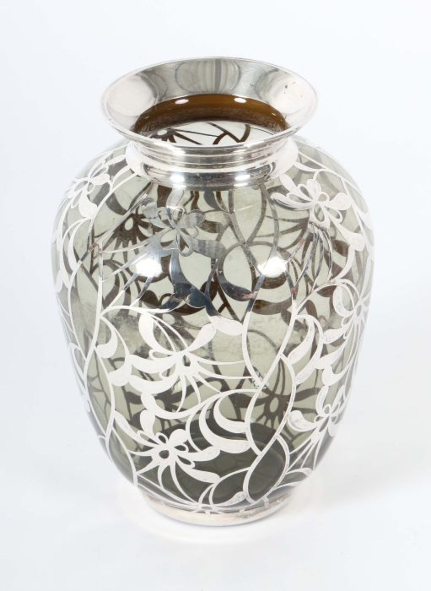 Vase mit Feinsilberdekor Deutschland, 1930/40er Jahre, rauchgraues Glas, dünnwandig, - Bild 2 aus 2