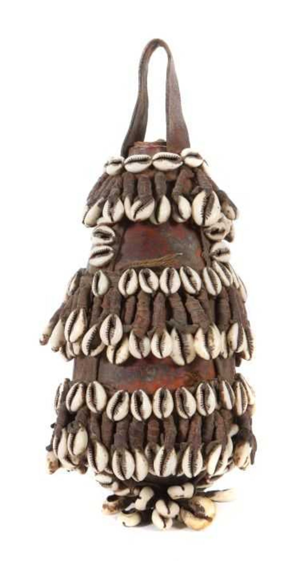 Kalebassen-Gefäß Äthiopien, getrockneter Kürbis mit Deckel, von Lederriemen gefasst, behangen