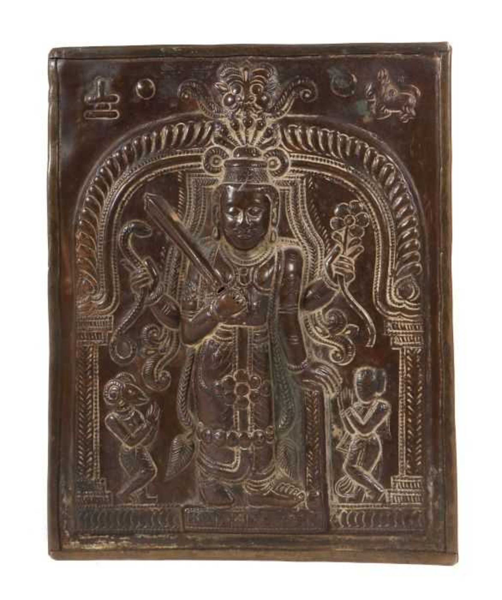 Reliefplatte Indien, 19./20. Jh., Kupfer, Darstellung des vierarmigen Shiva, eine Blüte, eine