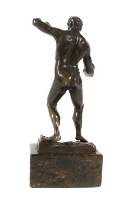 Graefner, L. Bildhauer des 19./20. Jh., "Ballspieler", männlicher Akt in bewegter Haltung, auf - Image 4 of 4