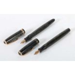 2 Parker Vacumatic-Füller Mitte 20. Jh., 2 variierende Füller mit "Vacumatic"-Tintenfüllsystem und