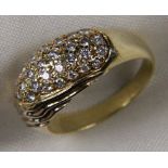 DAMENRING585/000 Gelbgold mit Diamantbesatz. Ges.-Gew. ca.4,63g A LADIES RING585/000 yellow gold