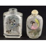 LOT VON 2 SNUFFBOTTLESChina Glas mit farbiger Innenbemalung. H.7,5cm A LOT OF 2 SNUFF BOTTLESChina