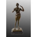GASTON LACHAISE (nach) Paris 1886 - 1935 New York Stehender Frauenakt. Patinierte Bronze, auf der