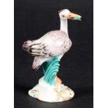 MINIATURFIGUR "STORCH" Meissen um 1750 Auf schilfbewachsenem Rocaillesockel stehender Storch mit