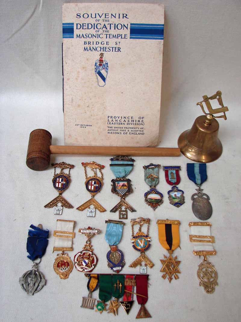 A group of Masonic medals and memorabilia including Founder Medal for Hunted Companions lodge, St