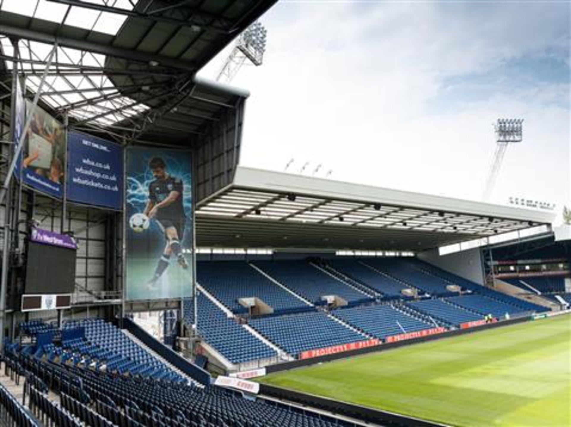 West Bromwich Albion v Manchester United Premier League match two VIP hospitality tickets - Image 2 of 3