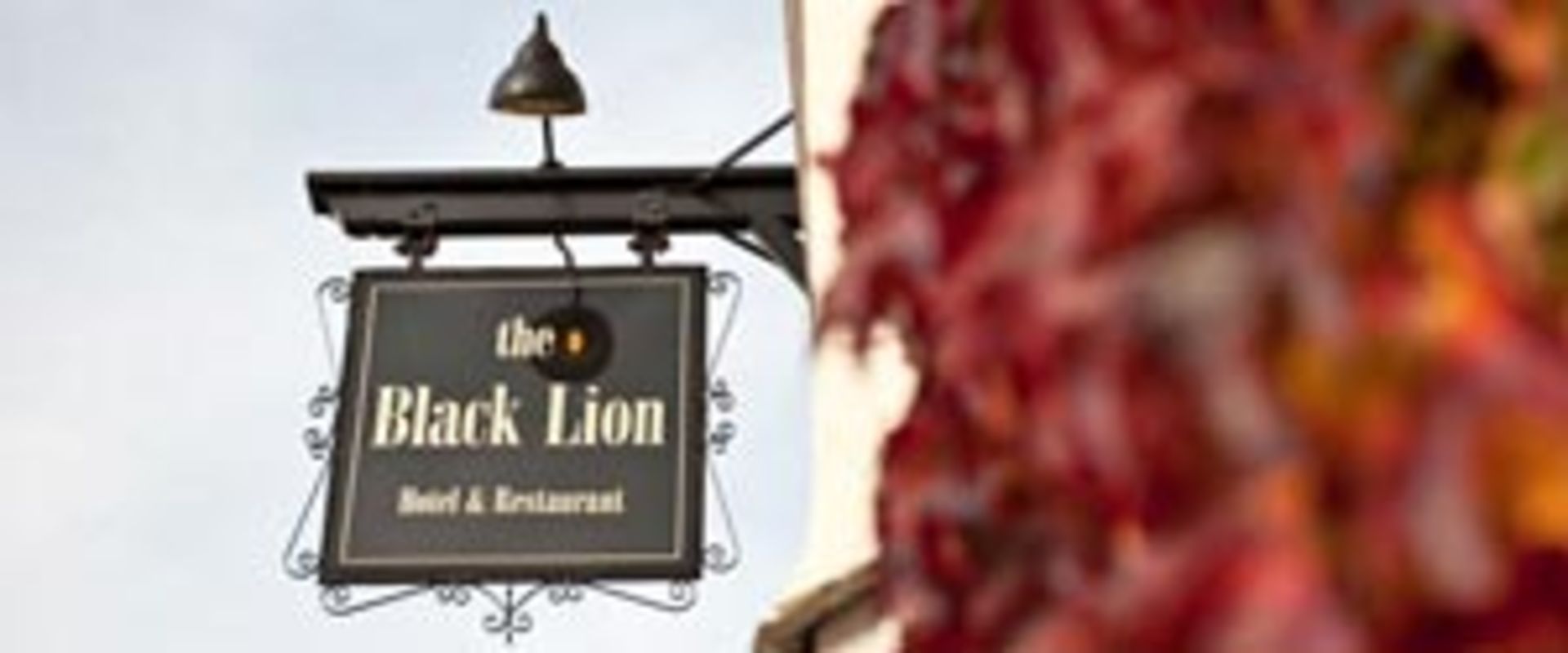 The Black Lion Hotel in historic Long Melford invites you and a guest to a wonderful one-night stay - Image 2 of 4