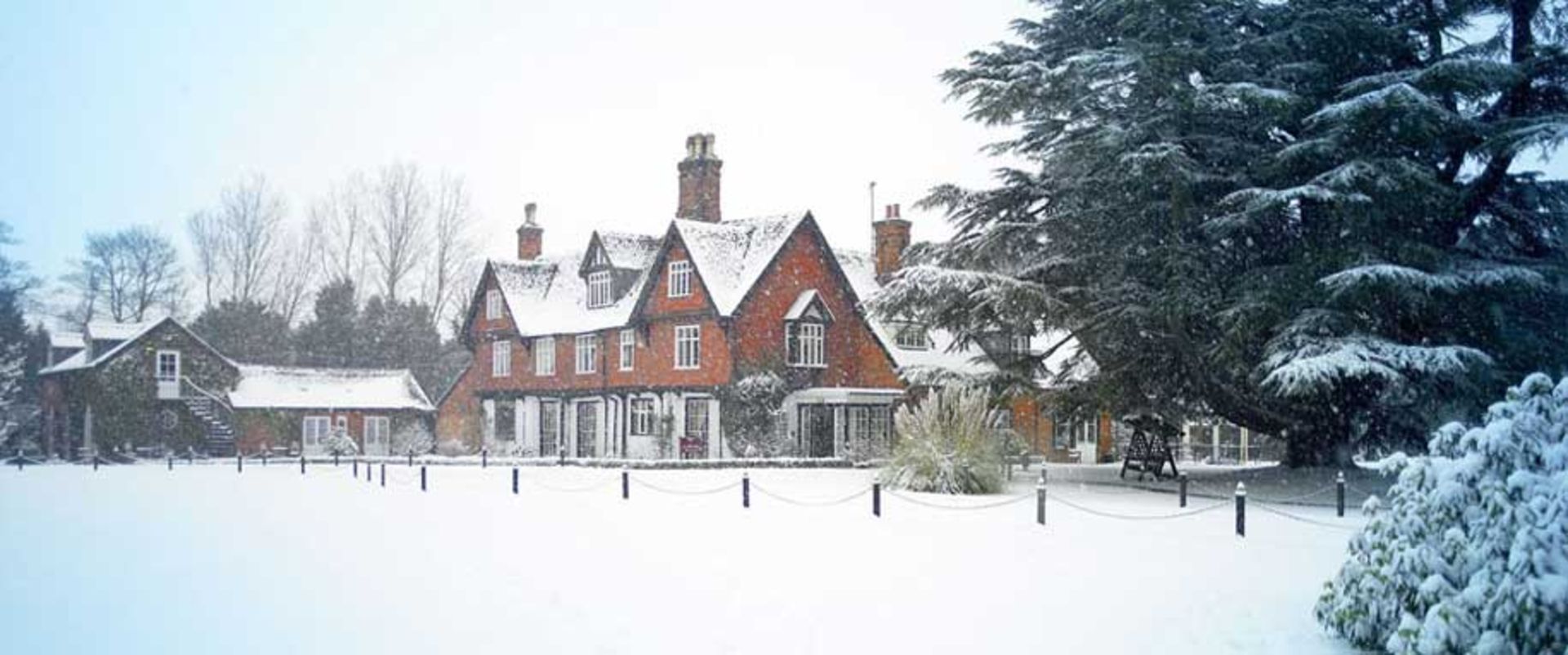 Two-day retreat at the luxurious Ravenwood Hall in the heart of Suffolk countryside