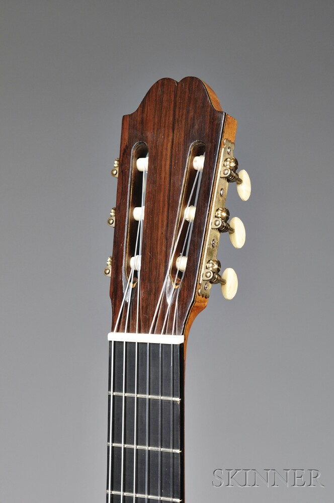 French Classical Guitar, Robert Bouchet, Paris, 1970, no. 130, labeled ROBERT / BOUCHET / A PARIS, / - Image 8 of 15