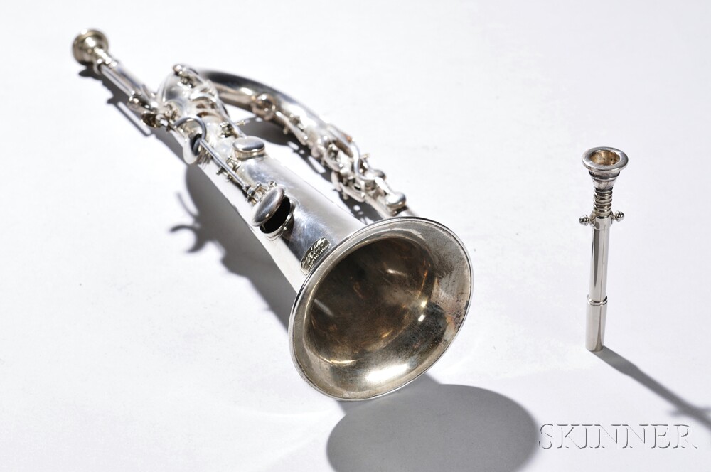 American Keyed Bugle, Henry Sibley, Boston, 1840, in E-flat with eleven keys, the single-loop silver - Image 13 of 17