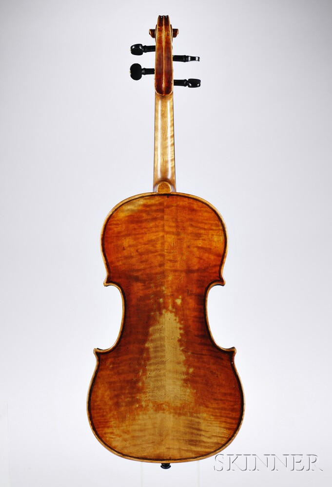 Violin, Jay Haide, 2009, bearing the maker's label, length of back 358 mm. Violin, Jay Haide, - Image 3 of 3