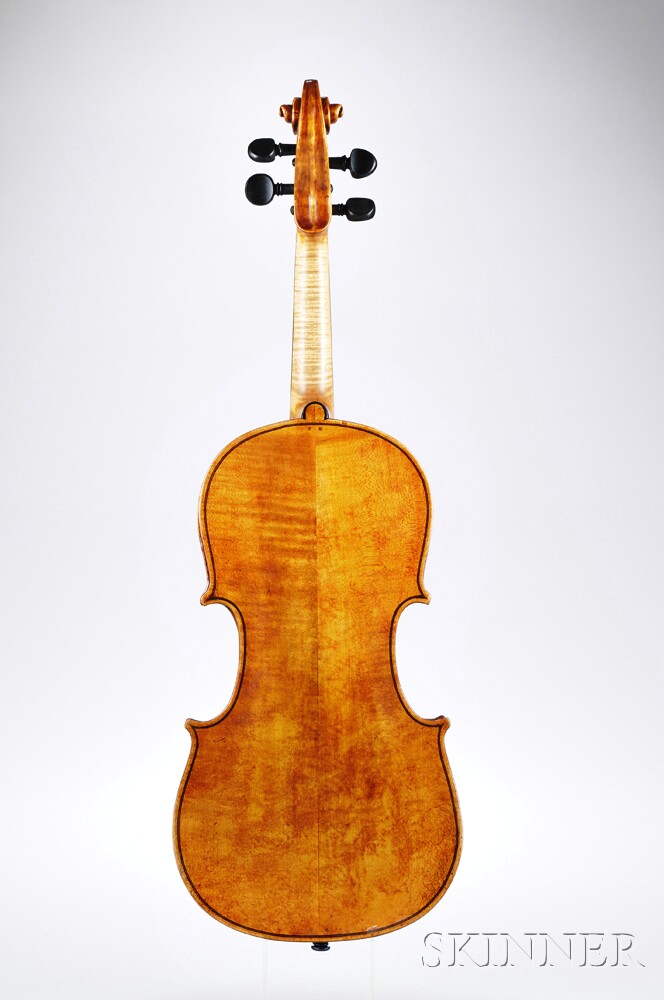 German Violin, Late 19th Century, labeled Petrus Valentinus Novellus / Discipulus Anselmi Bellosij / - Image 3 of 3
