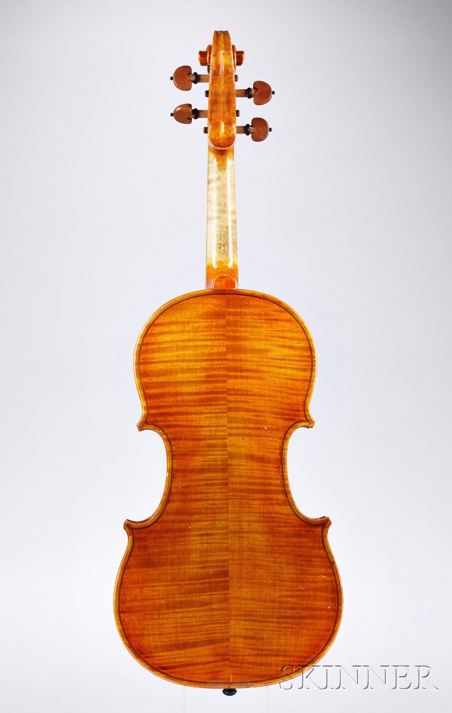 Violin, labeled Enrico Rossa, fecit Anno 2001, length of back 356 mm. Violin, labeled Enrico - Image 3 of 3