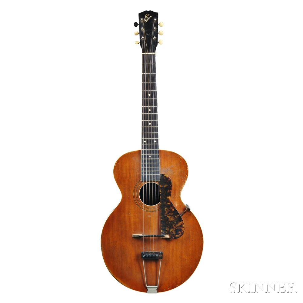 Gibson Style L-1 Acoustic Guitar, c. 1917, serial no. 35931, with original case. Gibson Style L-1