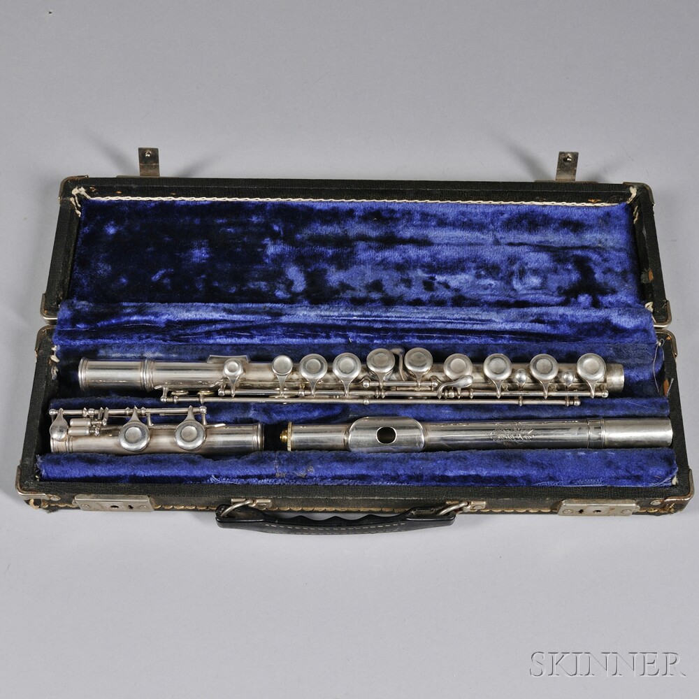 American Silver Flute, W.R. Meinell, New York, the head joint stamped W.R. MEINELL / NEW YORK,