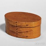 Shaker Red/Bown-stained Maple and Pine Oval Covered Box, Canterbury, New Hampshire, late 19th