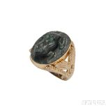 14kt Gold and Labradorite Ring, set with carved labradorite frog, foliate shoulders, 10.8 dwt,