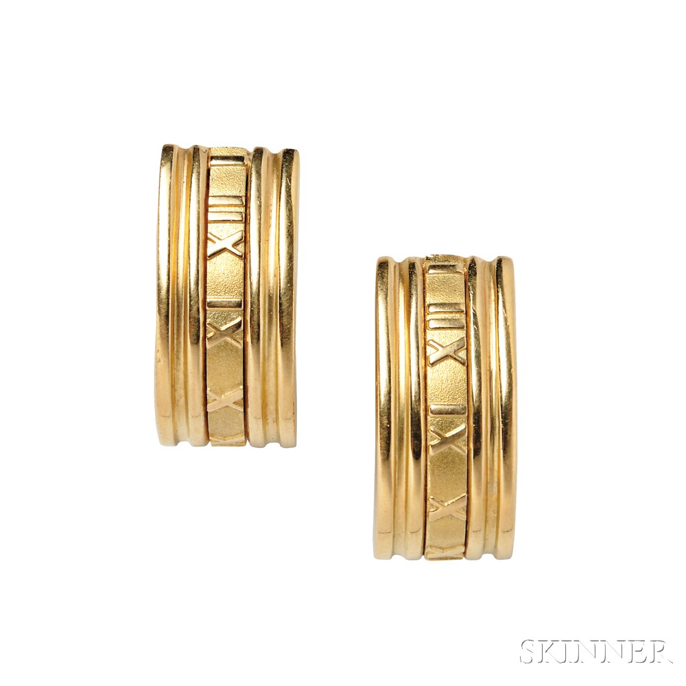 18kt Gold "Atlas" Earrings, Tiffany & Co., Italy, 11.1 dwt, lg. 1 in., signed. 18kt Gold "Atlas"