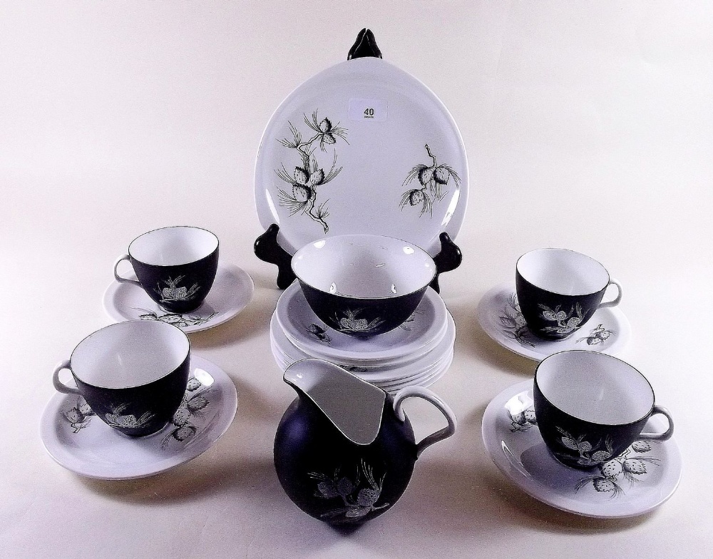 A Foley 'Alaska' teaset with four cups, six saucers, six tea plates, milk and sugar