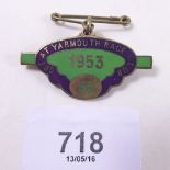 A Great Yarmouth members badge - 1953, of horse racing interest