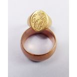 A 9 carat gold gents wedding band and a small signet ring - 14g