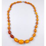 A string of amber beads - 35g