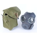 Airborne gas mask in case dated 1945 - unissued