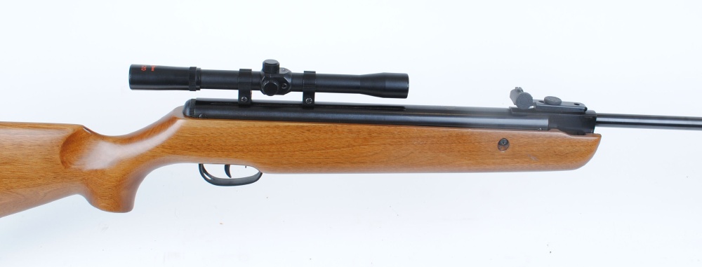 .22 SMK, break barrel air rifle with 4 x 20 SMK scope, no.0503312