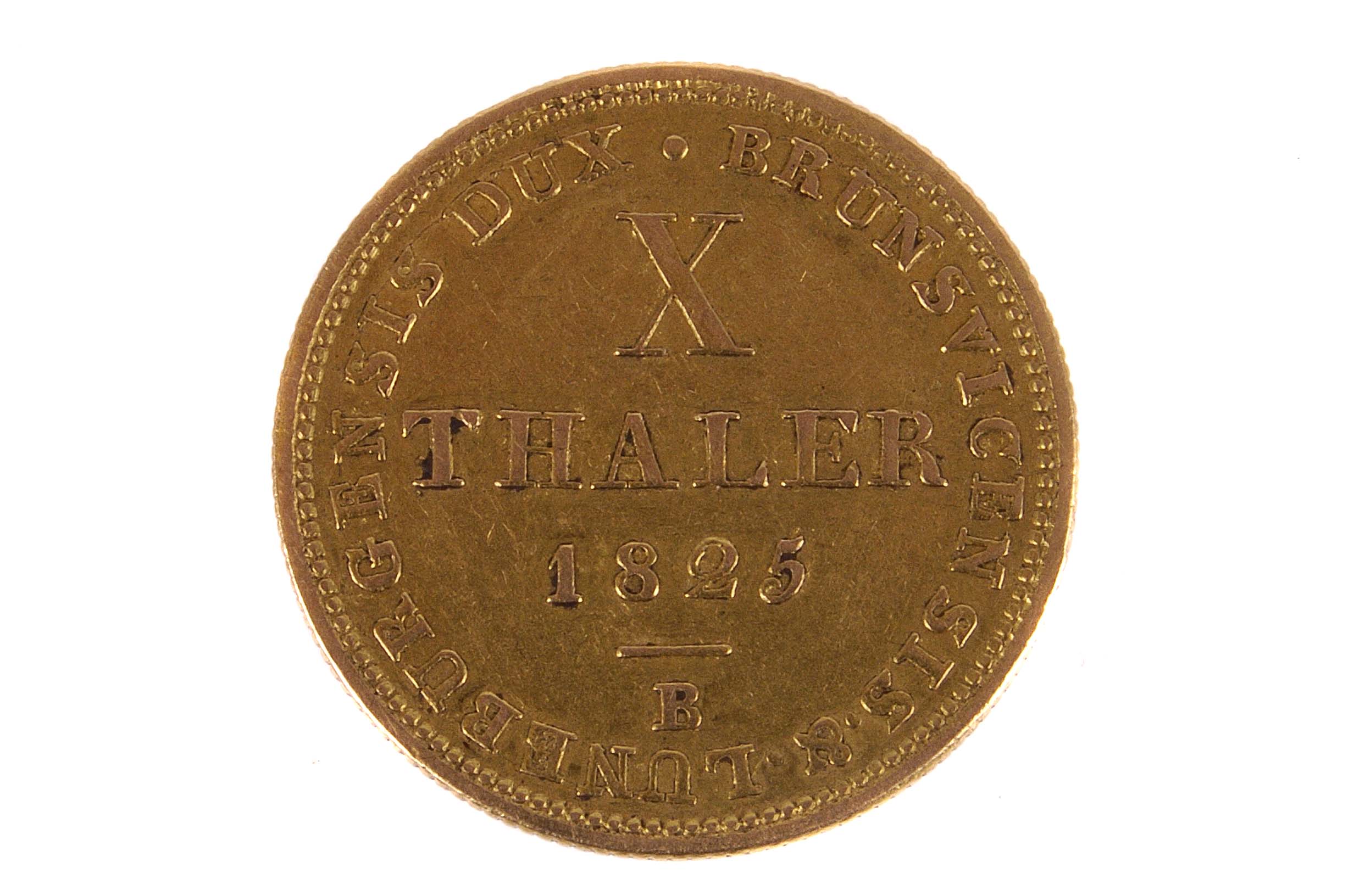 A George IV gold ten thaler coin, dated 1825 marked to obverse with Brunsvicensis & Luneburgensis