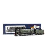 Two Bachmann 00 Gauge BR Standard Class Locomotives: comprising ref 32-850 '9F' Class 2-10-0 and