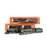 Hornby 00 Gauge Steam Locomotives: comprising R349 'King Henry VIII', R390 'County of Oxford' and
