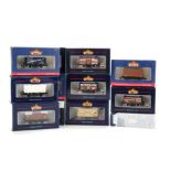 Bachmann 00 Gauge Freight Stock: One dozen assorted 4-wheel wagons, including fruit van, private