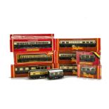 Hornby and Triang-Hornby (Margate) 00 Gauge GWR Coaching Stock: including four boxed recent