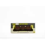 Rare Wrenn 00 Gauge Wagons, W5049 GW LWB Passenger Fruit Van x 3, all in original Wrenn long