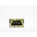 Wrenn 00 Gauge Wagons, W4635 'Higgs London' Coal Wagon x 1, an unusual P4 Box stamp on a P3 box,