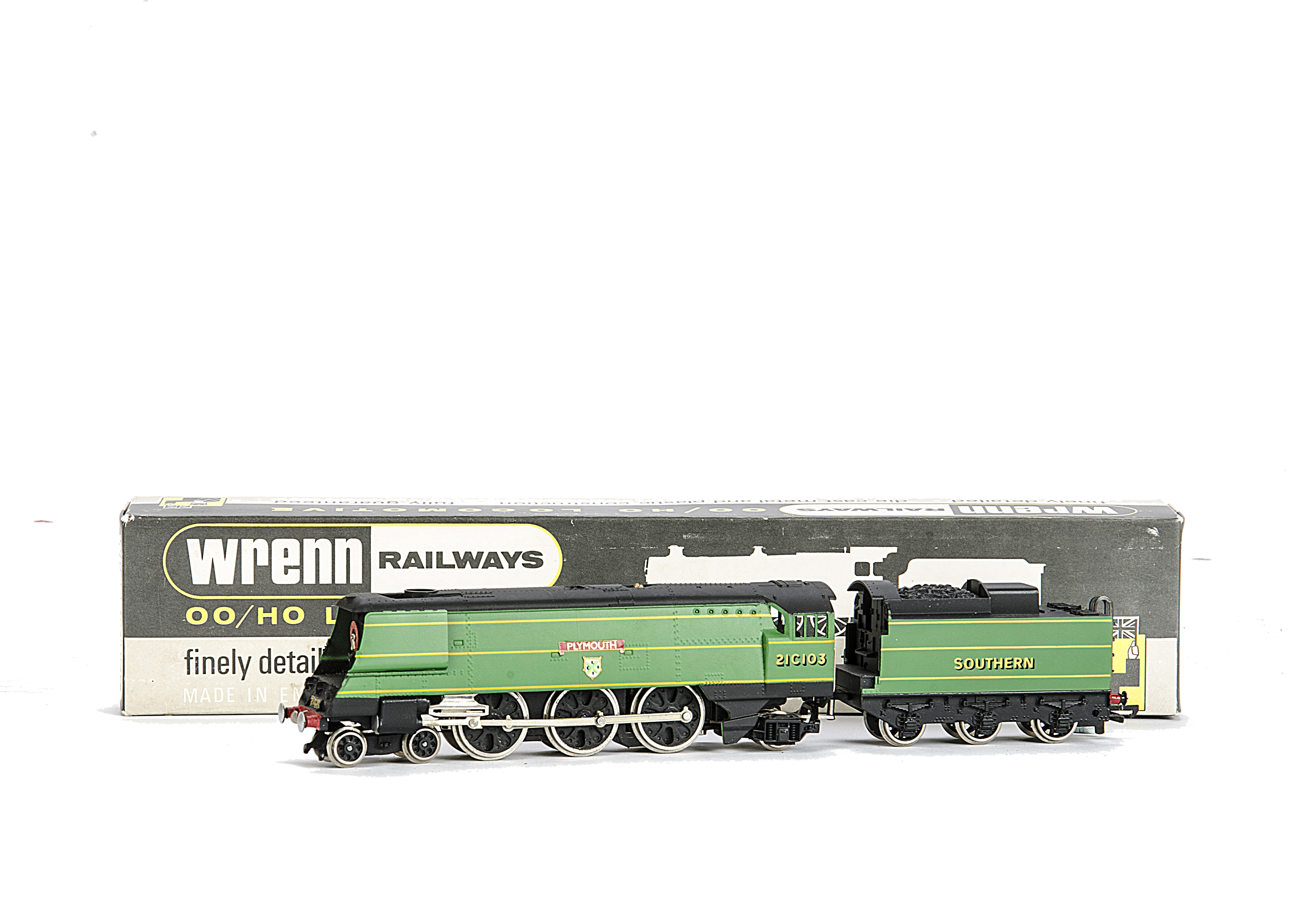 A rare Wrenn 00 Gauge W2266 Bullied 'Spam Can' S.R. 'Plymouth' Locomotive and Tender Running