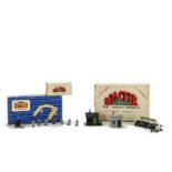 Master Models and Hornby Dublo 00 Gauge Accessories, Master Models No 49 Level Crossing, No 41 Water