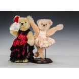 A Steiff Limited Edition for France L’ours Teddy Carmen, musical, 357 of 1500 (missing certificate);