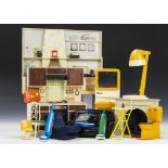 Pedigree Sindy Accessories: Wall of Sound, Kitchen Cooker Unit, Fashion Boutique, beds, furniture