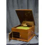 Table grand gramophone: an HMV Model 8 with goose-neck tone-arm with japanned base, 12-inch