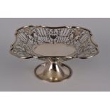 A George V silver tazza by Joseph Round & Sons Ltd., Sheffield 1910, with neoclassical pierced