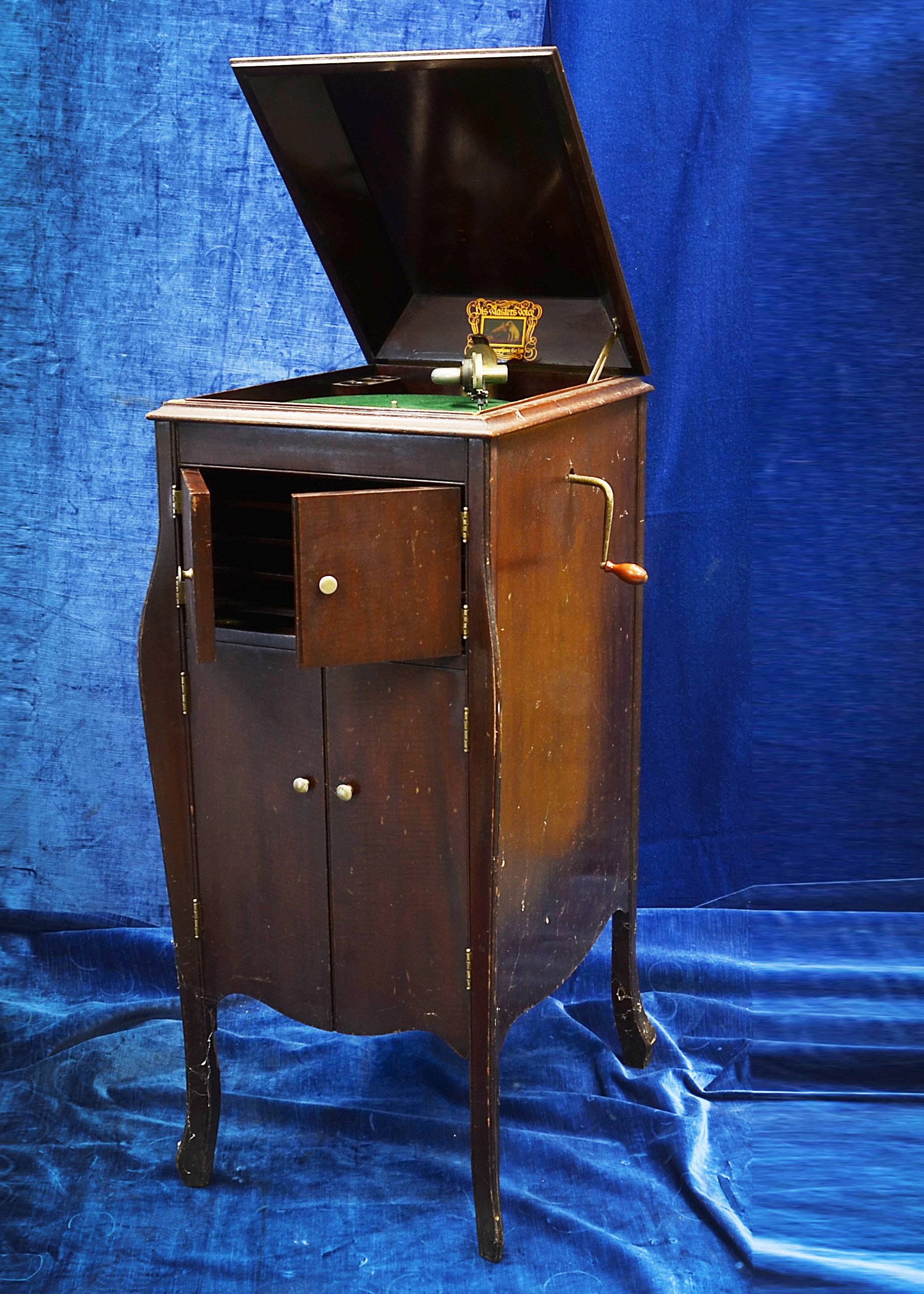 Cabinet gramophone: an HMV Model 10, with Exhibition soundbox, in mahogany case