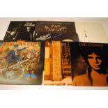 Male Artists, thirty one albums from mainly the 70s generally in very good condition including
